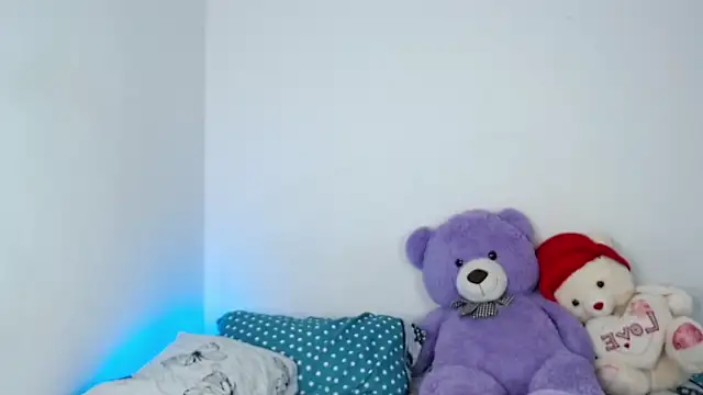 ViolettaMiller  online show from 02/02/26, 01:10