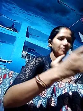 Jooli xx online show from 09/28/25, 12:27