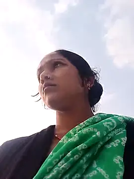 Jooli xx online show from 10/16/25, 02:12