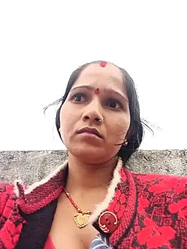 Jooli xx online show from 10/31/25, 11:33