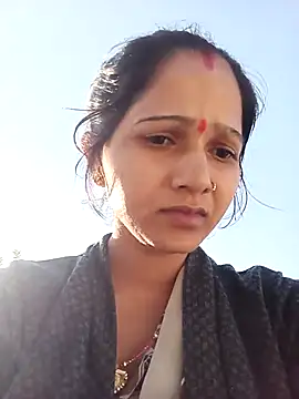 Jooli xx online show from 11/08/25, 02:34