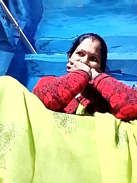 Jooli xx online show from 12/02/25, 01:00