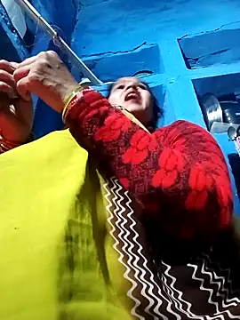 Jooli xx online show from 12/19/25, 03:08