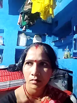 Jooli xx online show from 03/11/26, 03:29