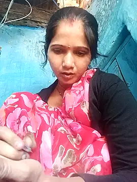 Jooli xx online show from 04/06/26, 04:46