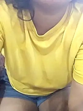 Snapshot of pinky_telugu_143 chatting on 11/16/25, 09:37 pinky telugu 143 online show from 11/16/25, 09:37