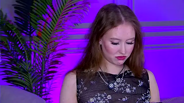 -VivienRay- online show from 10/12/25, 05:12