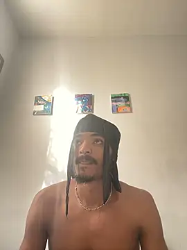 TRILLAHUNG online show from 09/21/25, 08:54