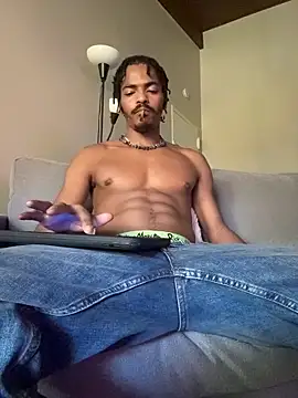 TRILLAHUNG online show from 10/24/25, 01:51