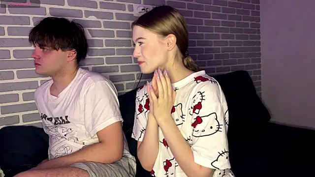 fetchingcouplee online show from 11/24/25, 02:17