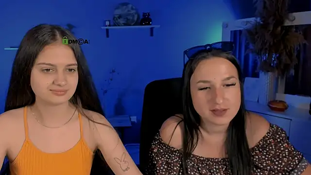 Snapshot of alma_black chatting on 09/09/25, 12:37 alma black online show from 09/09/25, 12:37