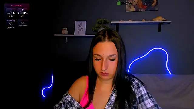 Snapshot of alma_black chatting on 09/16/25, 12:50 alma black online show from 09/16/25, 12:50