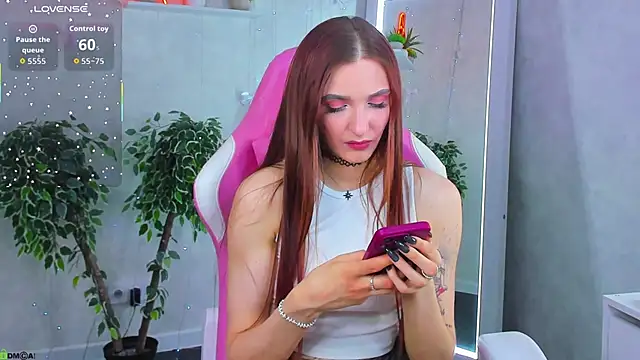 Alisha Green online show from 04/15/26, 09:27