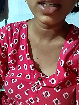 Snapshot of telugu_roja_099 chatting on 11/30/25, 08:18 telugu roja 099 online show from 11/30/25, 08:18