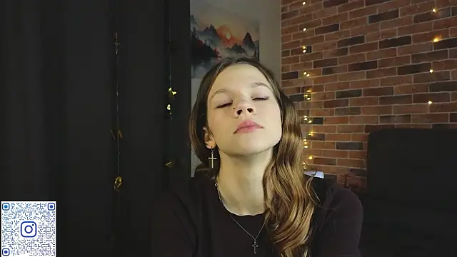 VelvetRisque online show from 03/01/26, 06:37