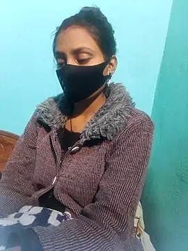 Snapshot of posewith chatting on 02/02/26, 07:23 posewith online show from 02/02/26, 07:23