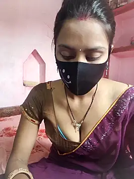 Snapshot of posewith chatting on 02/12/26, 07:36 posewith online show from 02/12/26, 07:36