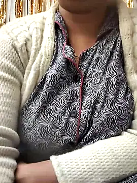 Alina-khan online show from 02/07/26, 07:50