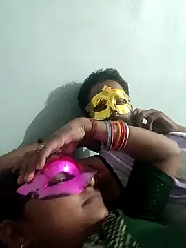 NIT-COUPLE online show from 09/10/25, 04:51