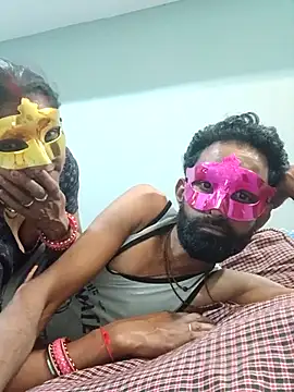 NIT-COUPLE online show from 09/17/25, 03:57