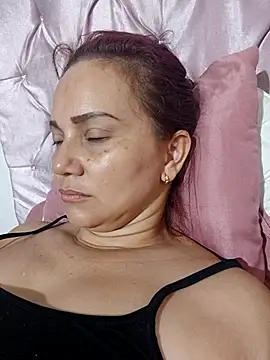 Amanda39 online show from 10/13/25, 01:11