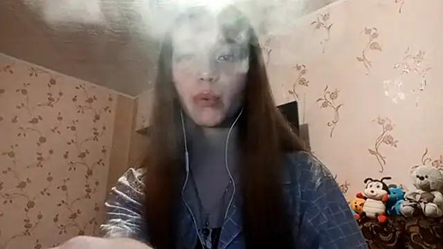 Snapshot of Sophiecuttie chatting on 09/13/25, 05:13 Sophiecuttie online show from 09/13/25, 05:13