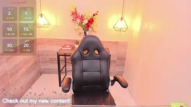 HatsaJones online show from 11/25/25, 03:50