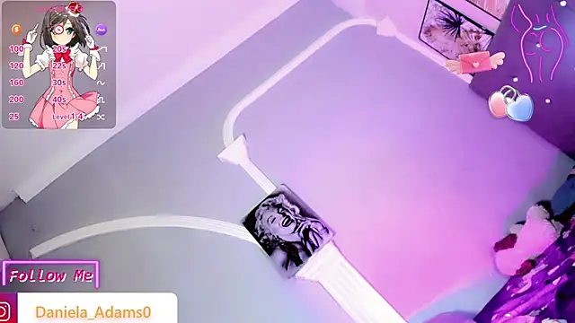 Snapshot of Daniela-AdamsXx chatting on 10/22/25, 09:03 Daniela-AdamsXx online show from 10/22/25, 09:03