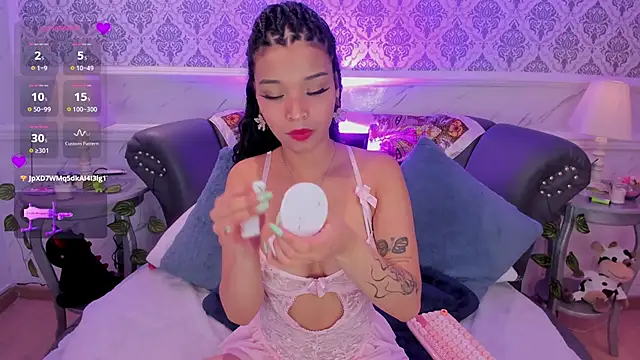 DaniCollinn  online show from 03/17/26, 01:36