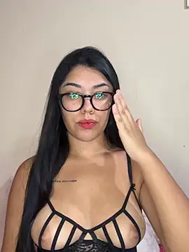 Snapshot of Alexa69xx chatting on 04/20/26, 08:43 Alexa69xx online show from 04/20/26, 08:43