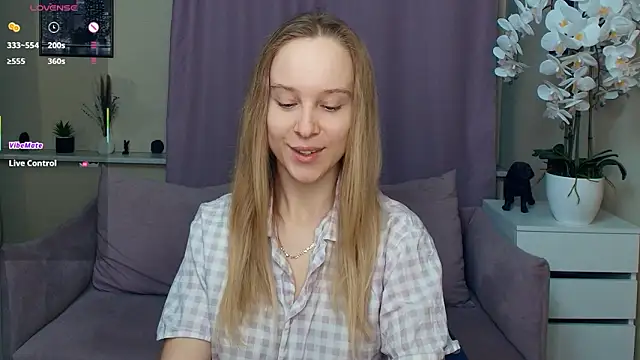 SoonMoor online show from 03/20/26, 06:57