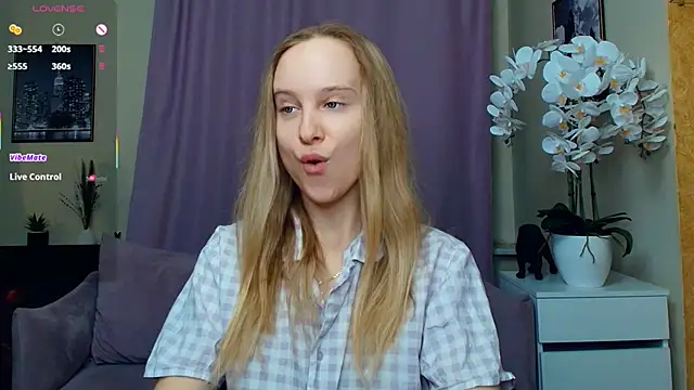 SoonMoor online show from 04/01/26, 06:49