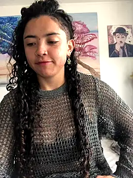 Snapshot of Paris_11 chatting on 11/10/25, 02:16 Paris 11 online show from 11/10/25, 02:16