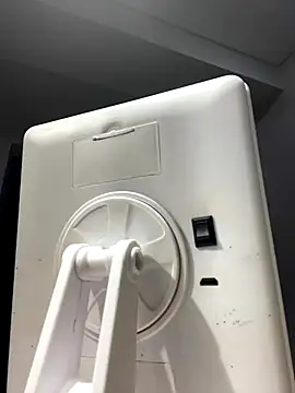 Snapshot of TiffanyyLam chatting on 09/13/25, 11:10 TiffanyyLam online show from 09/13/25, 11:10