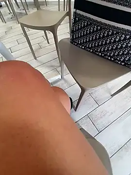 sexy7883 online show from 10/22/25, 09:42