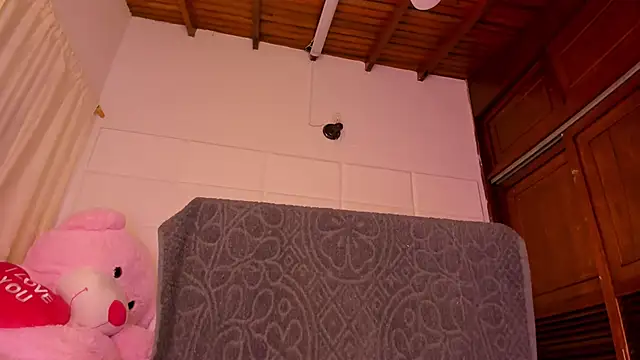 Gabby Haze online show from 03/03/26, 03:45