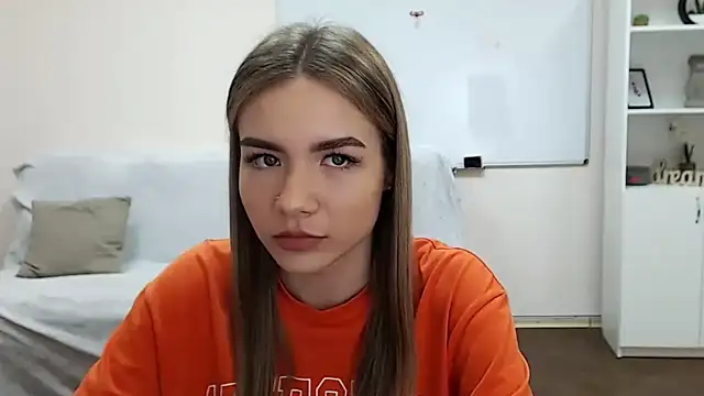 Snapshot of aSingleOne chatting on 10/30/25, 10:43 aSingleOne online show from 10/30/25, 10:43