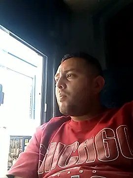 angelitocalientico online show from 10/10/25, 08:08