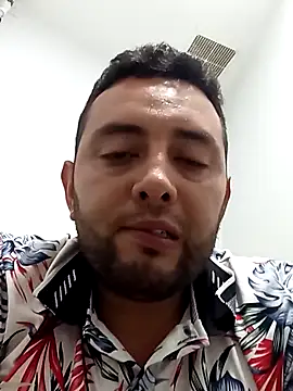 angelitocalientico online show from 10/25/25, 11:54