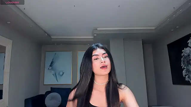 LucyWeiss  online show from 09/24/25, 08:12