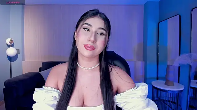 MayaMoretti  online show from 05/27/26, 07:55