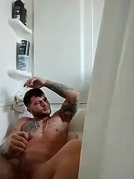 Snapshot of silversage92 chatting on 12/18/25, 05:52 silversage92 online show from 12/18/25, 05:52