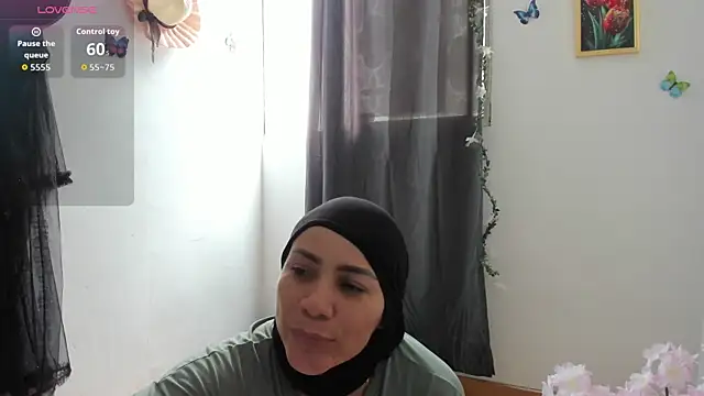 dalila kemur online show from 11/21/25, 02:38