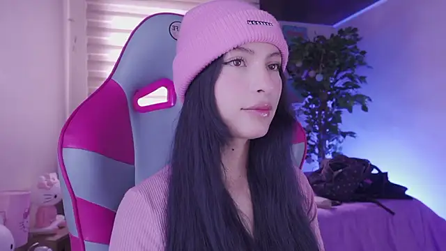 Rebecah 1 online show from 03/06/26, 04:58