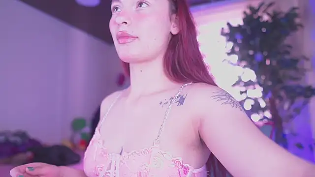 Snapshot of Rebecah_1 chatting on 07/08/26, 03:49 Rebecah 1 online show from 07/08/26, 03:49