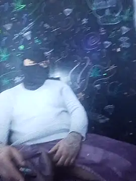 johnboones10 online show from 12/17/25, 07:09