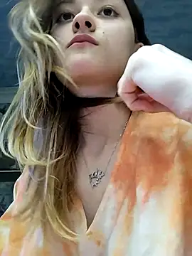 LillySvon online show from 05/07/26, 02:11