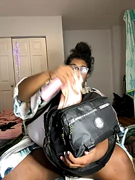 bunbun420247 online show from 09/18/25, 11:01