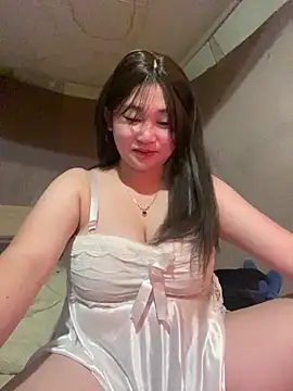 Snapshot of ha-cute chatting on 12/19/25, 04:52 ha-cute online show from 12/19/25, 04:52