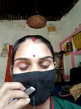 Snapshot of Nishaa_ji chatting on 11/22/25, 08:24 Nishaa ji online show from 11/22/25, 08:24